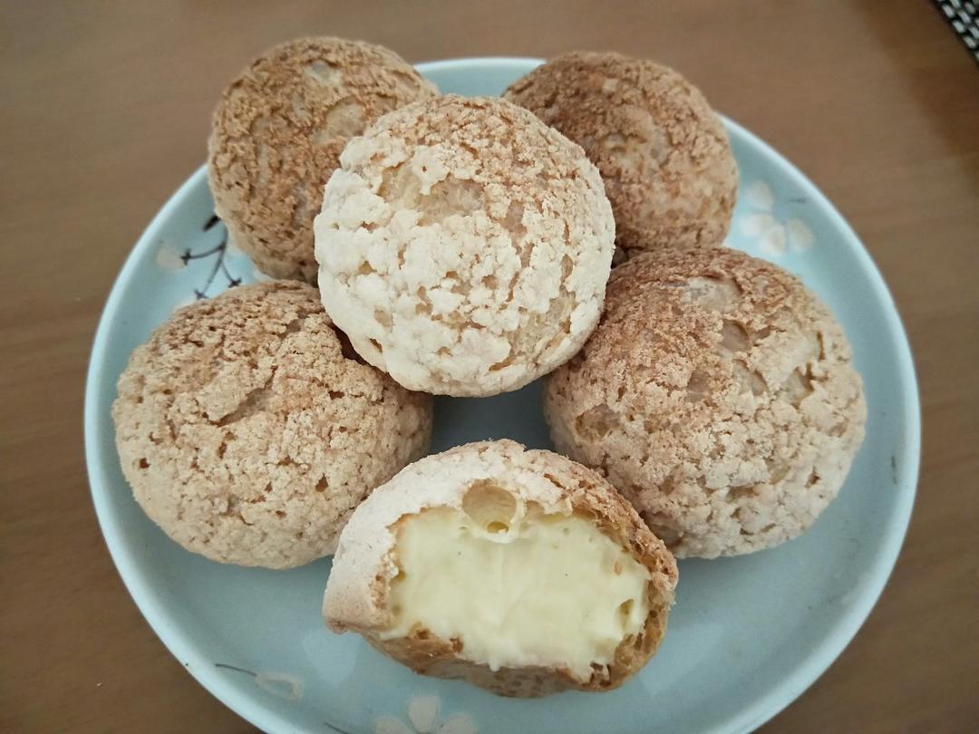 十分美味的酥皮泡芙