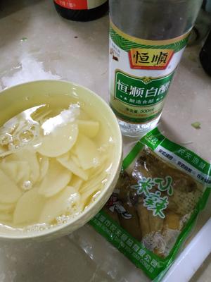 野山椒土豆片——最有颜值，最有食欲，最简单的川菜的做法 步骤1