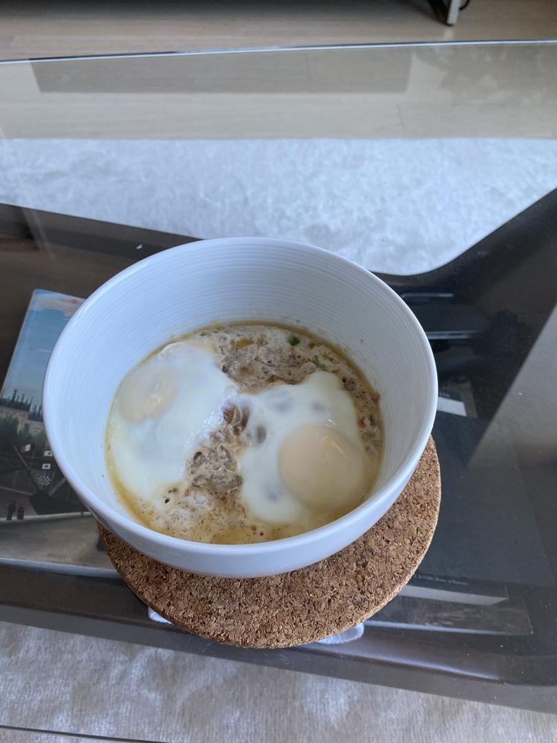 吃腻了水煮蛋，煎蛋，茶叶蛋，卤蛋，可以换换这款10分钟快手营养肉沫蒸鸡蛋