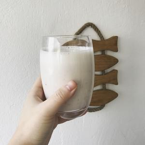 好喝的奶昔搭配的做法 步骤8
