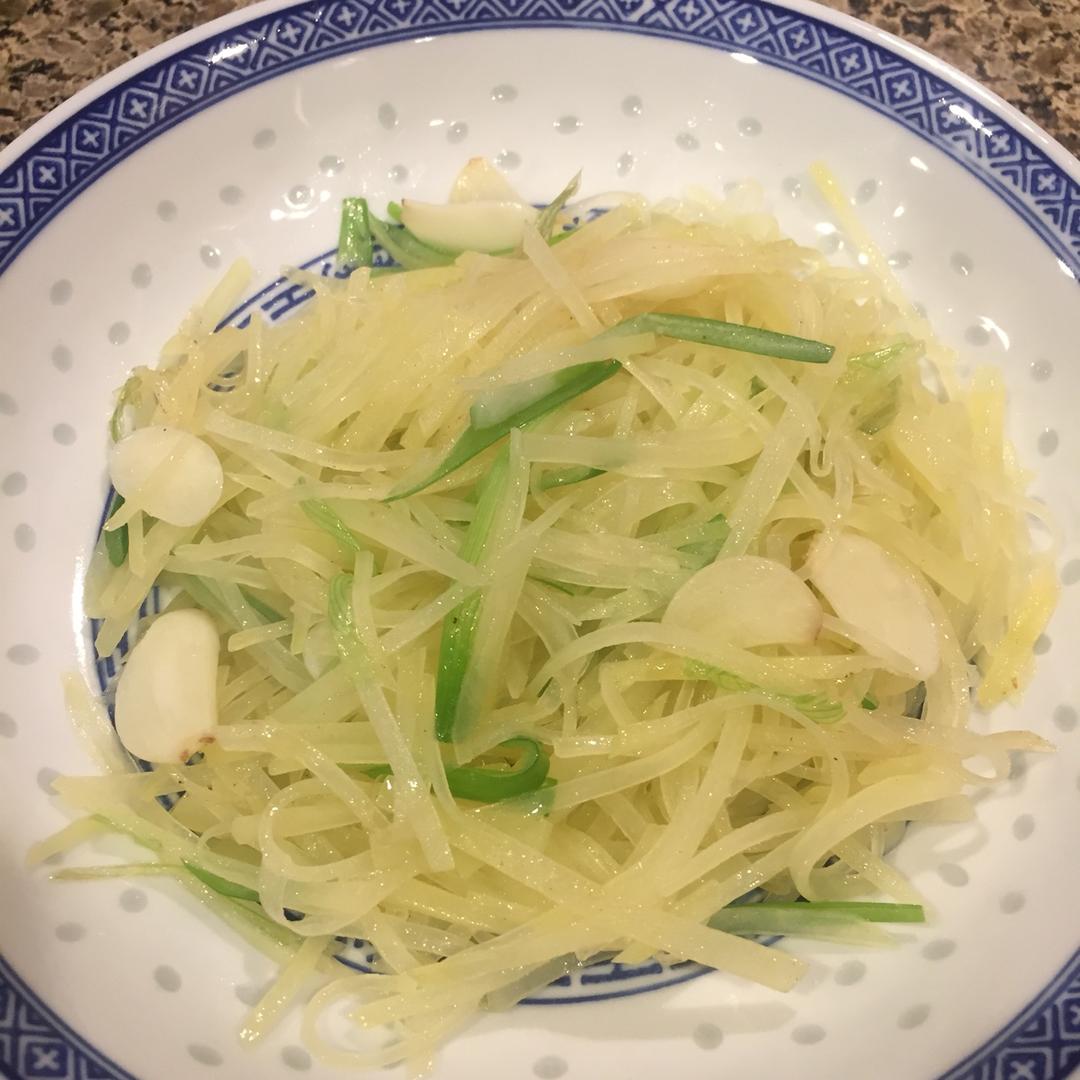 家庭版清炒土豆丝