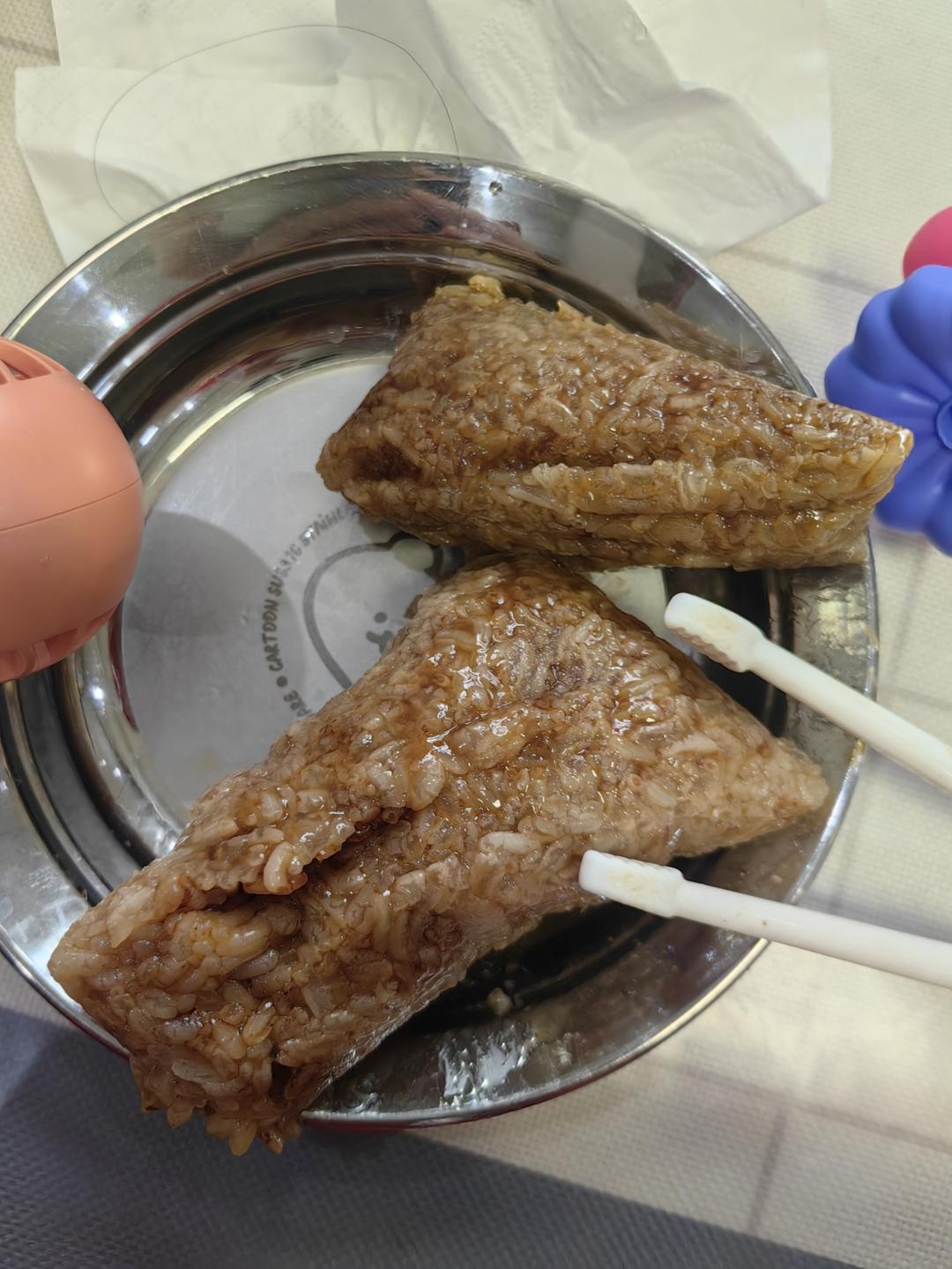 超好吃咸香软糯的蛋黄咸肉粽，新手也能一次成功！