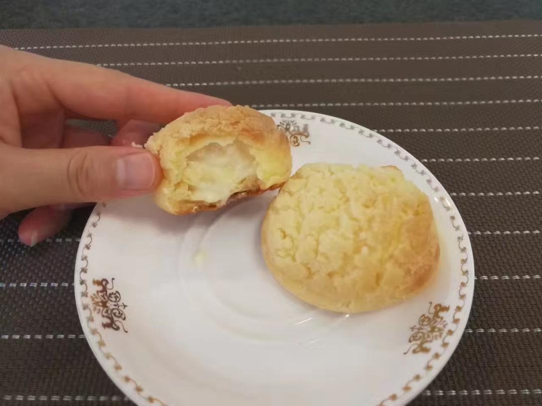 十分美味的酥皮泡芙