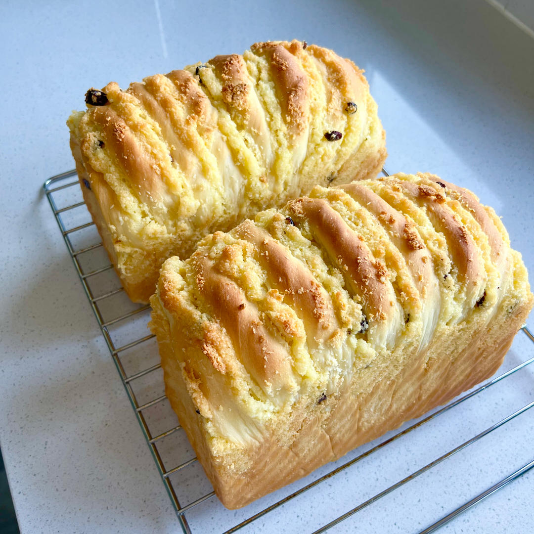 双重椰蓉蔓越莓吐司，不是所有的椰蓉吐司都能叫「椰皇吐司」