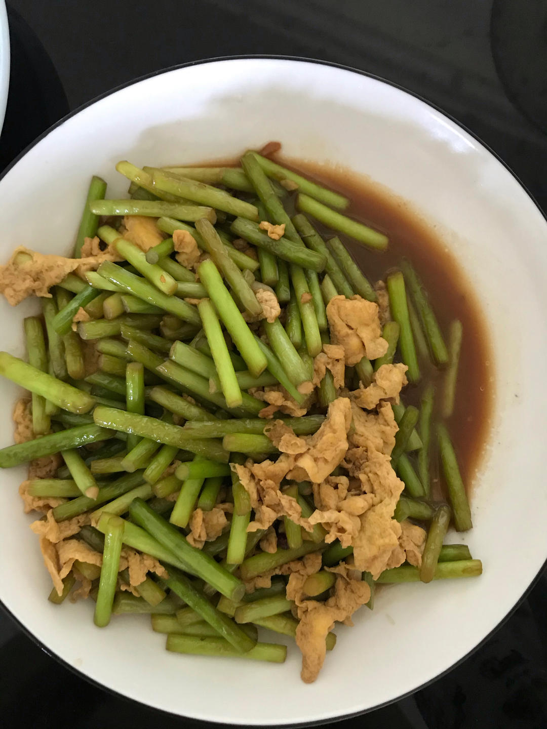 蒜苔的灵魂是鸡蛋啊亲