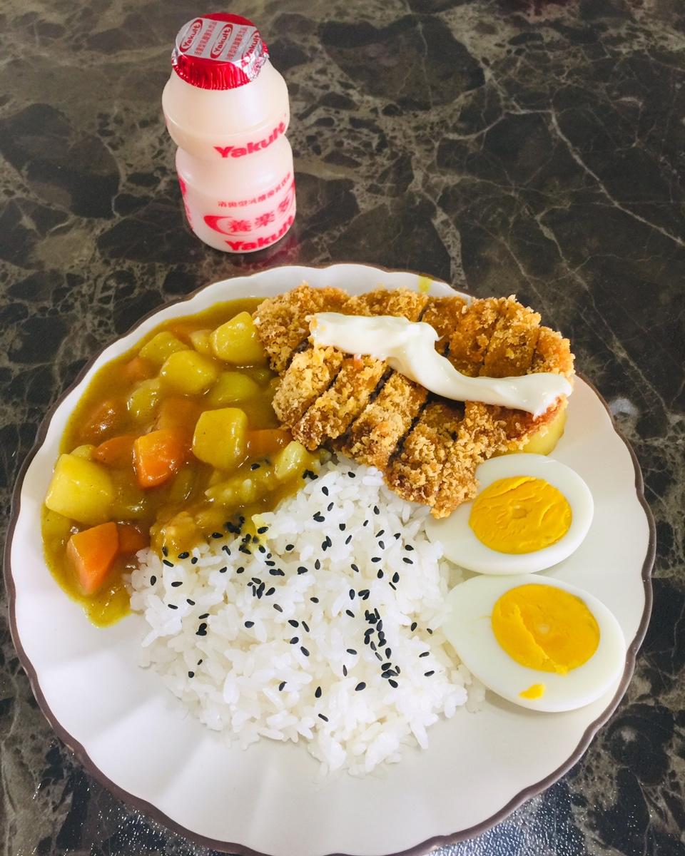 日式炸猪排（附蘸料及配菜做法）