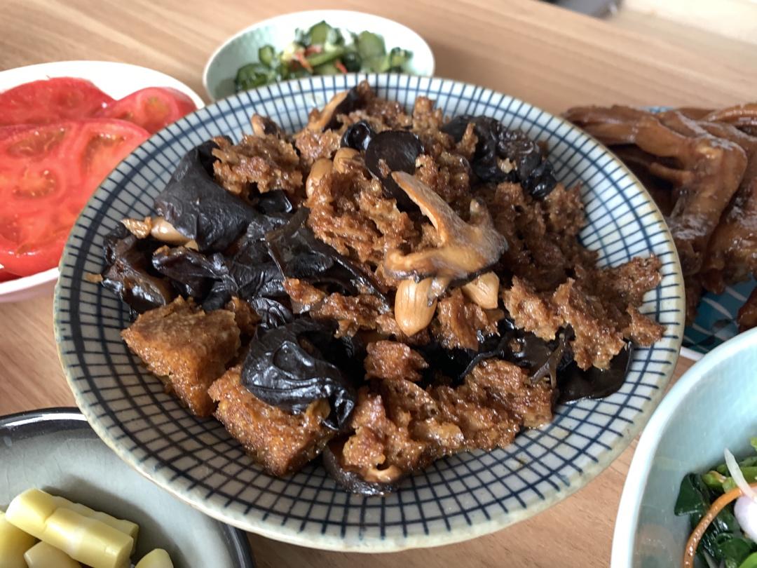 四喜烤麸