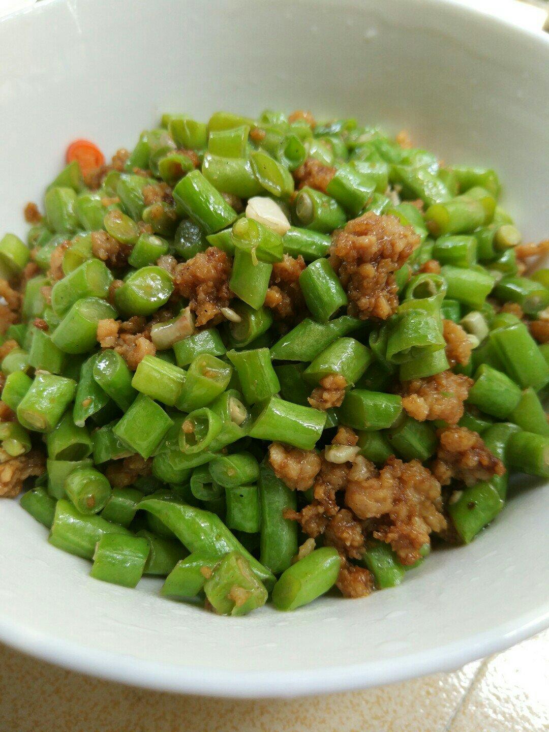 肉沫豆角下饭菜