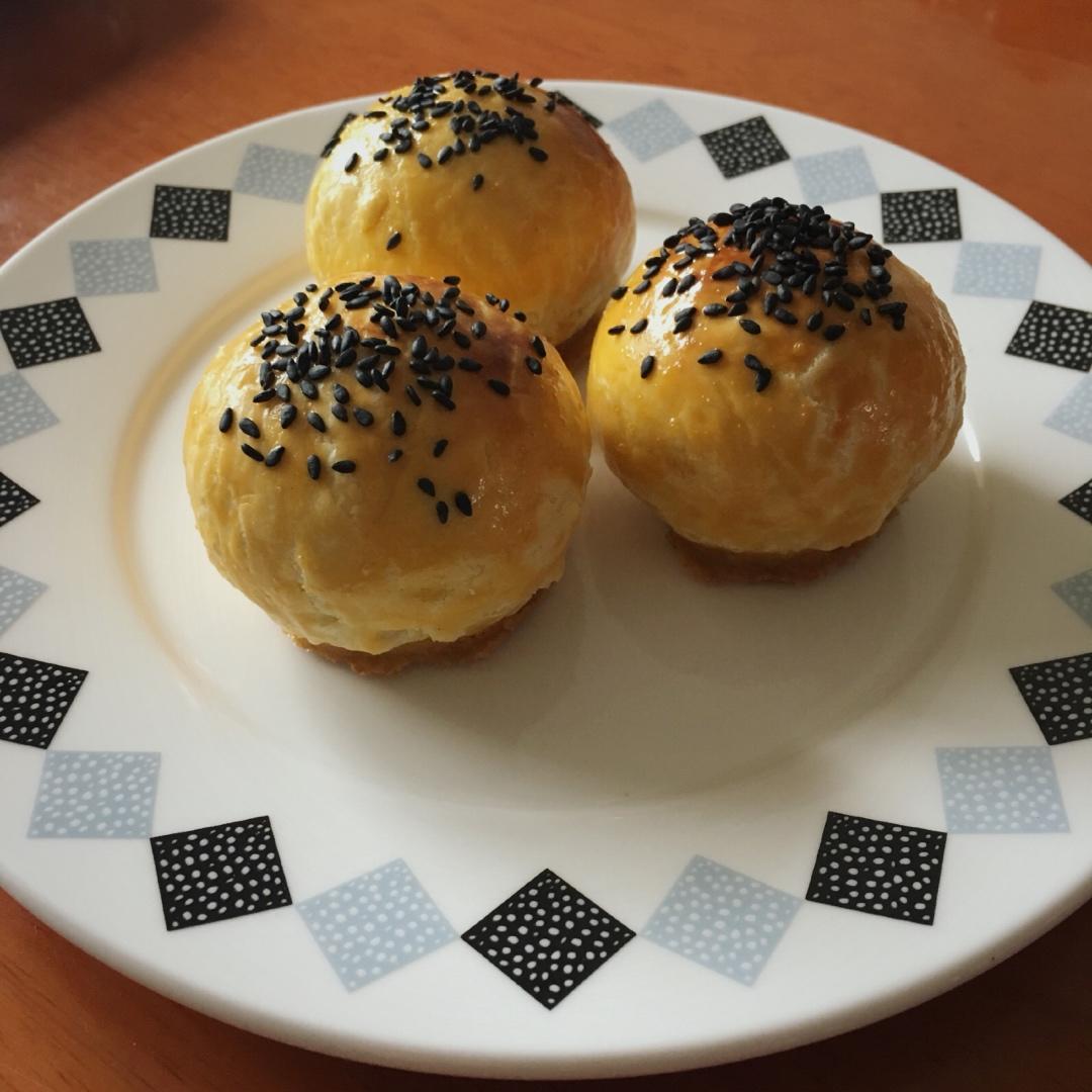 蛋黄酥酥酥（超级奶香黄油版）