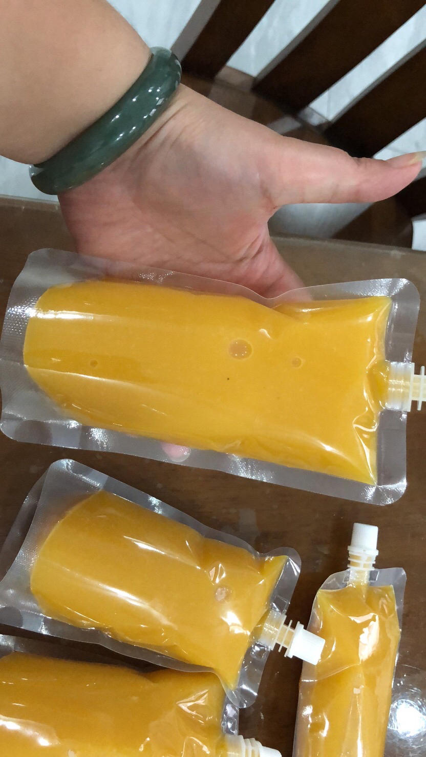 纯纯正正的鲜桃汁
