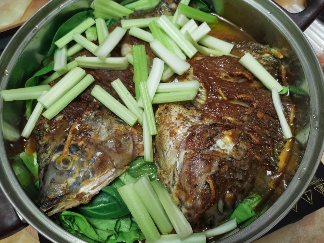 不用烤箱的烤鱼