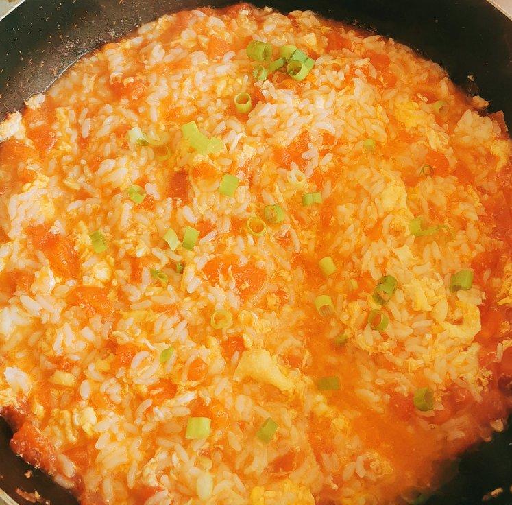 5分钟搞定超好吃的番茄🍅烩饭