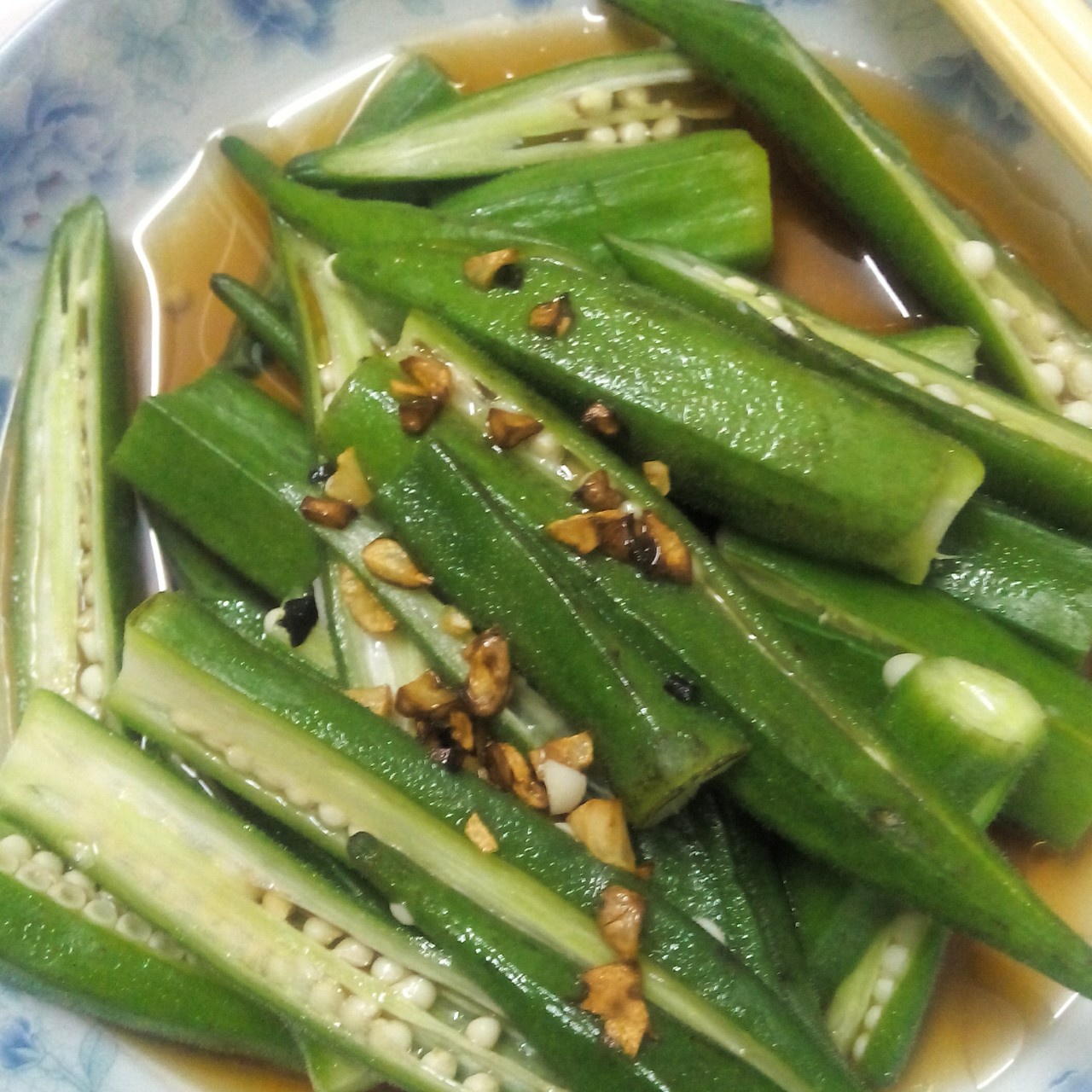 蒜沫秋葵