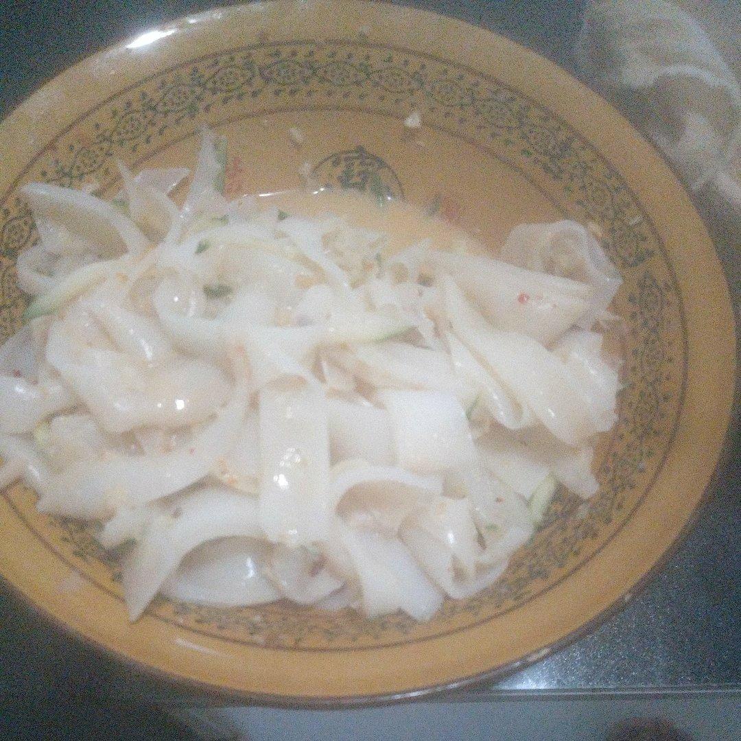 家庭版凉皮，面皮的做法