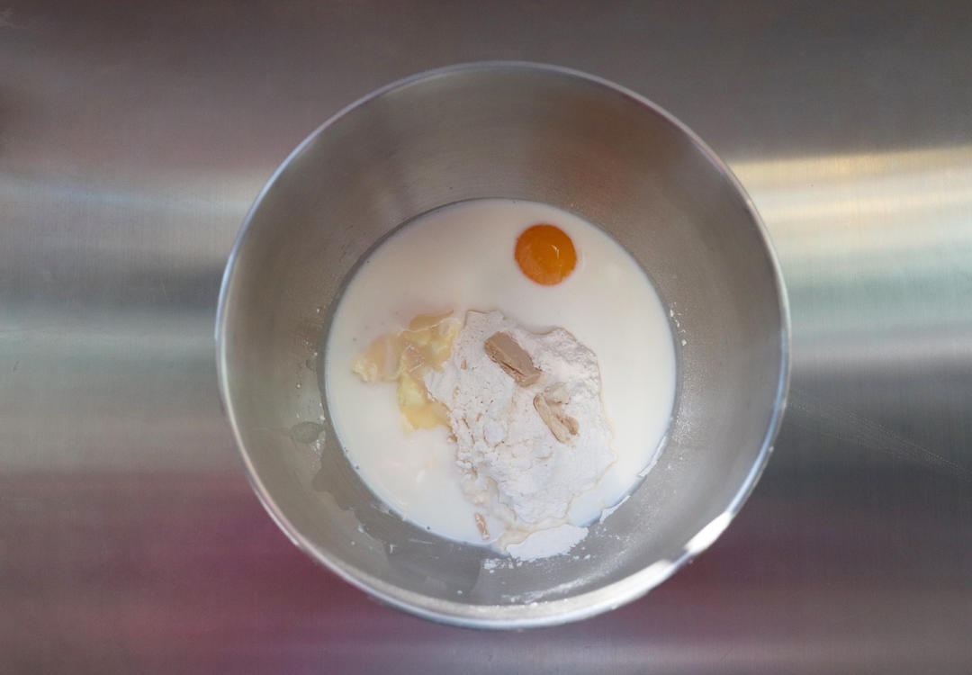 纯奶手撕吐司的做法 步骤1