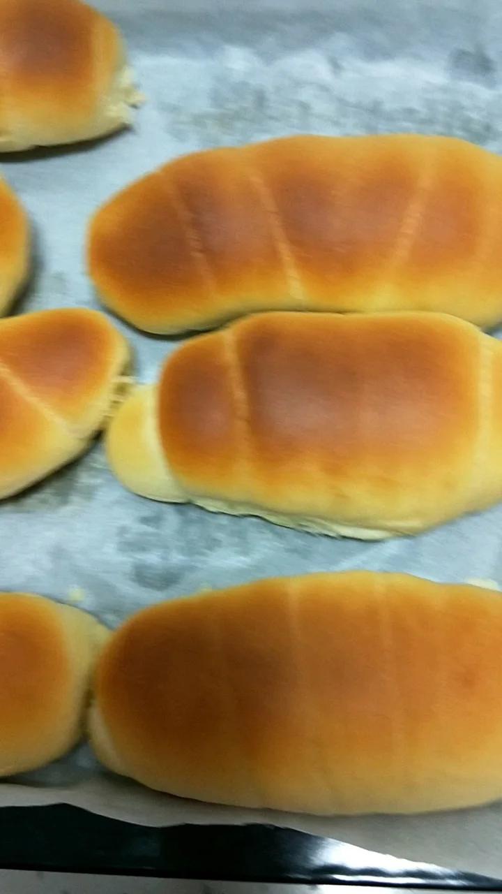 吐司，奶香手撕面包，超级香浓