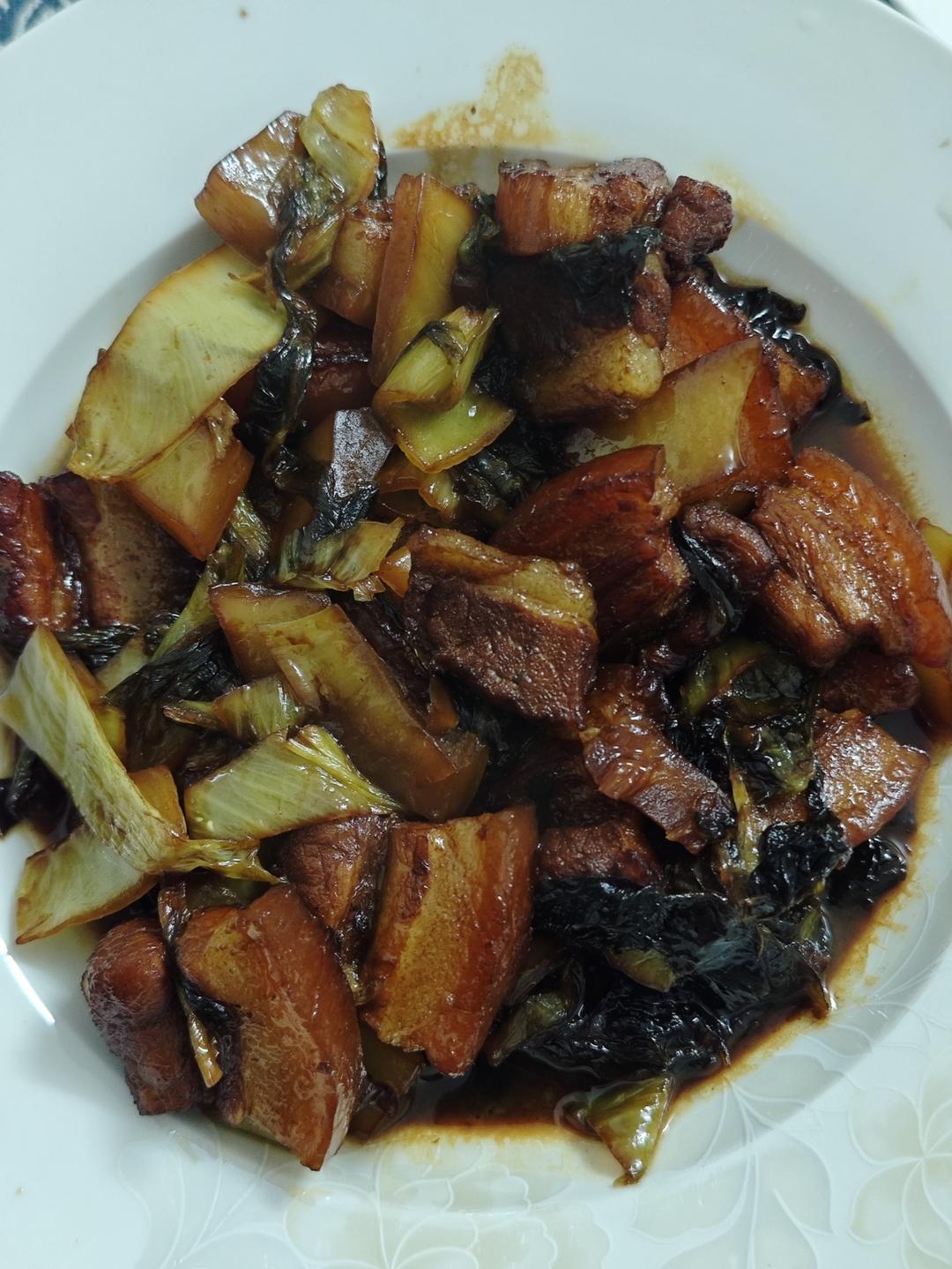酸菜五花肉好吃又下饭