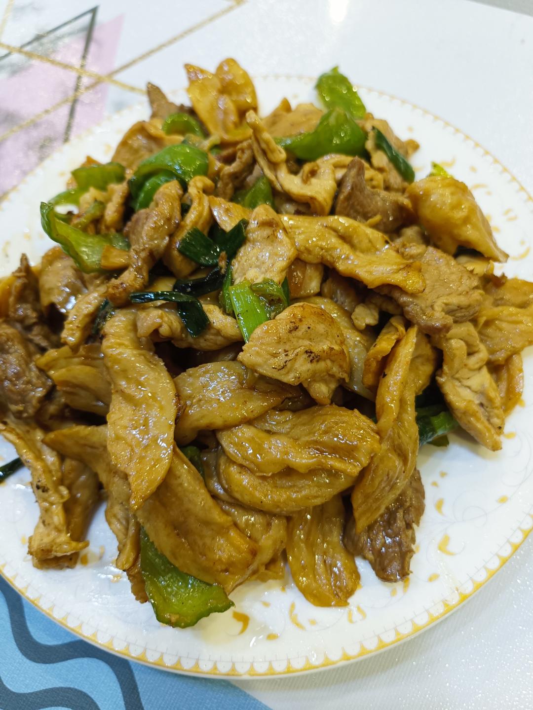 河北菜:尖椒炒人造肉
