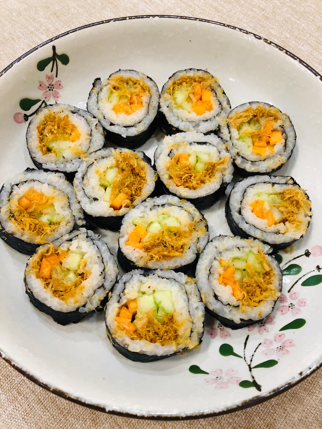 纯素美食｜猴头菇丝寿司
