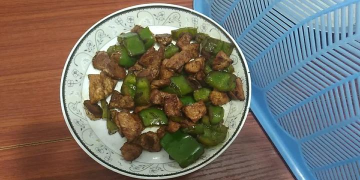 超下饭 ！小炒肉（辣椒炒肉）