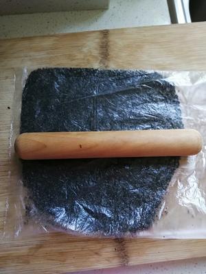 宣软蓬松的黑芝麻发面糖饼，附简单不用搅拌机的芝麻粉做法的做法 步骤3