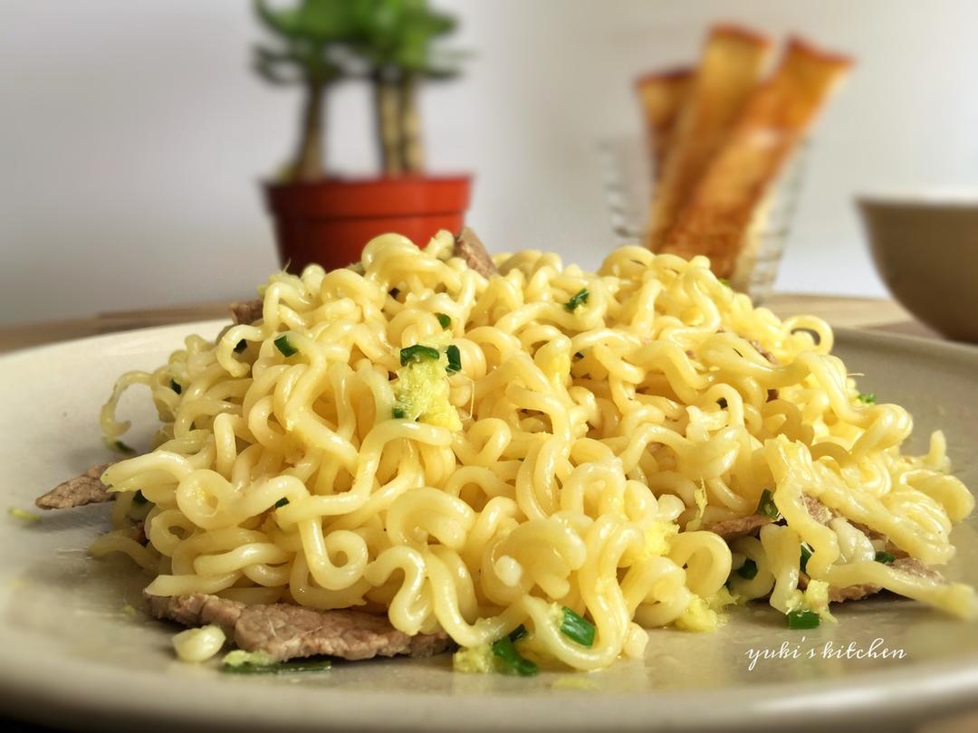 姜葱捞白灼牛肉出前一丁