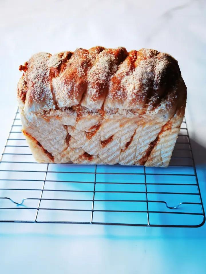 咸蛋黄肉松吐司｜超好吃｜超满足