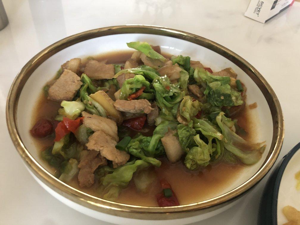 阿婆手撕包菜