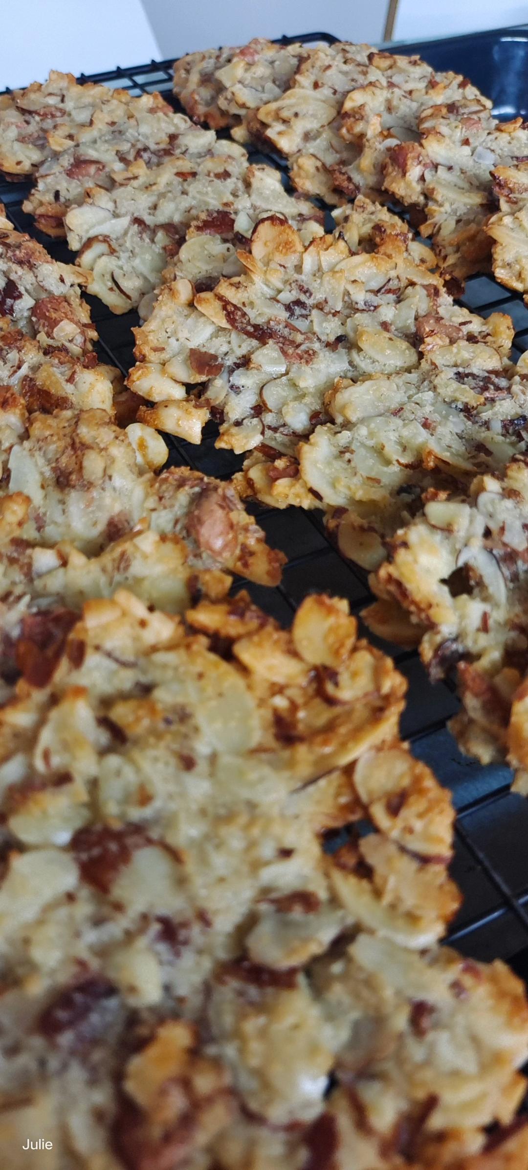 焦糖脆脆杏仁瓦片