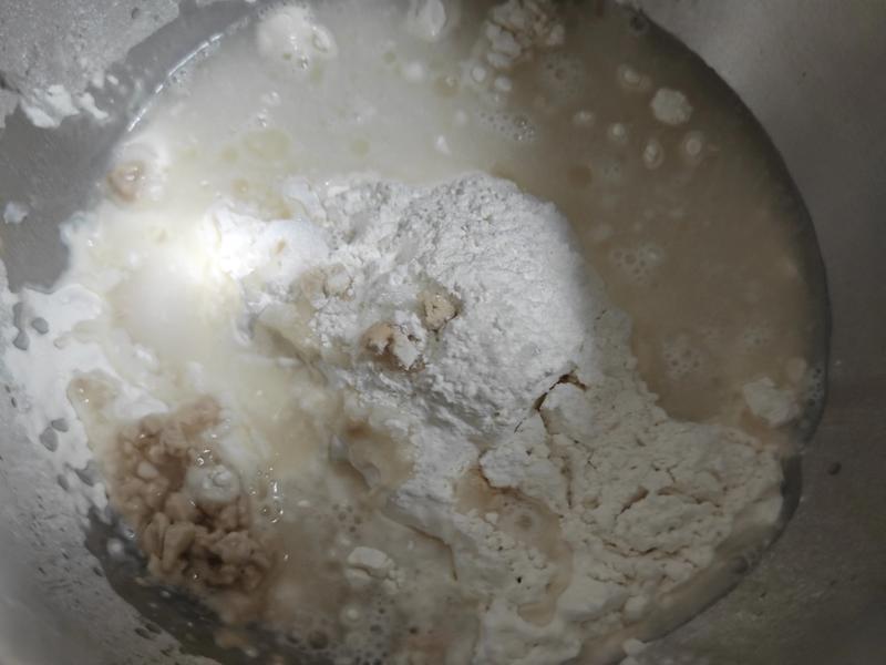 纯奶手撕吐司的做法 步骤1