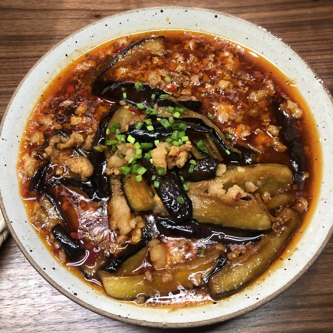 开胃下饭菜！巨简单的家常鱼香茄子煲