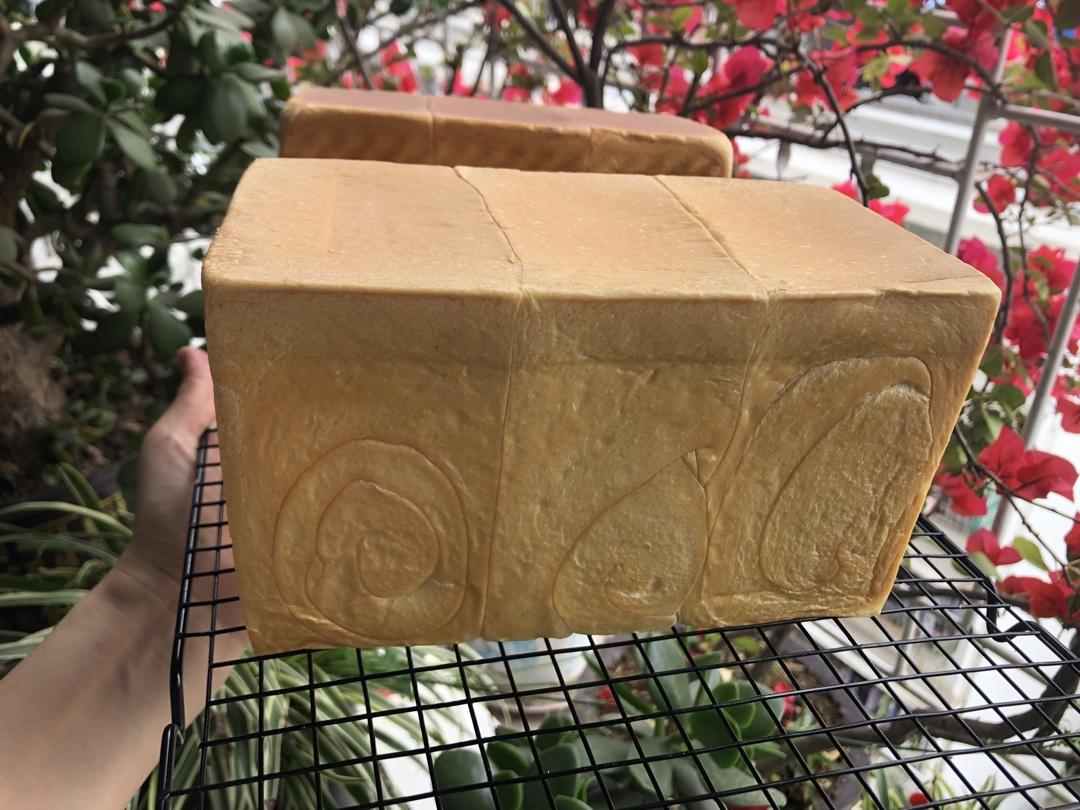 纯奶手撕吐司