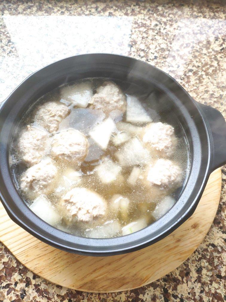 冬瓜汆丸子汤
