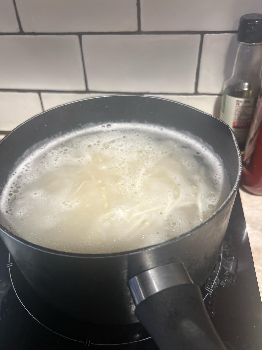 煮面条(面条怎么煮更劲道，不软烂糊化)？