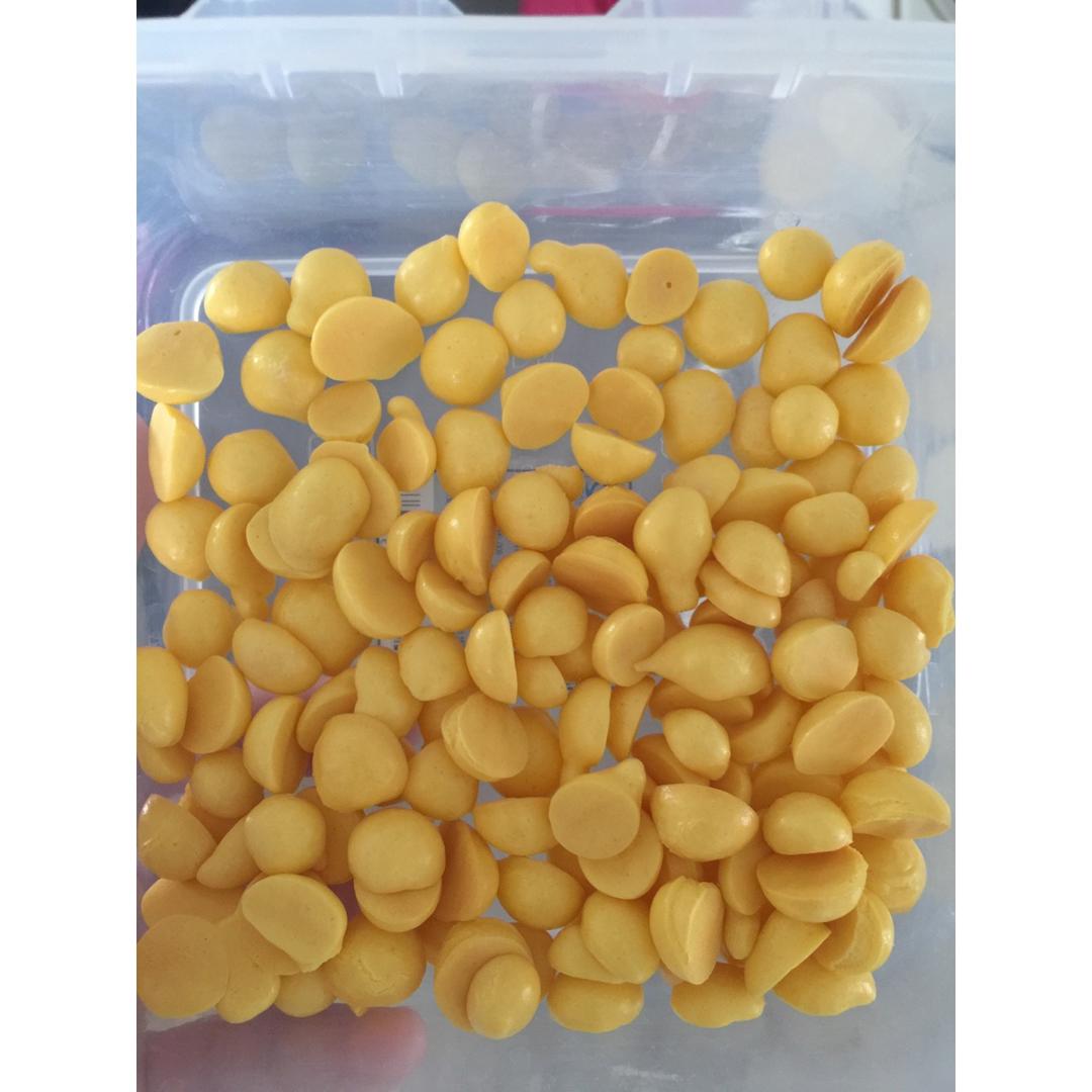 入口即化的无添加蛋黄溶豆