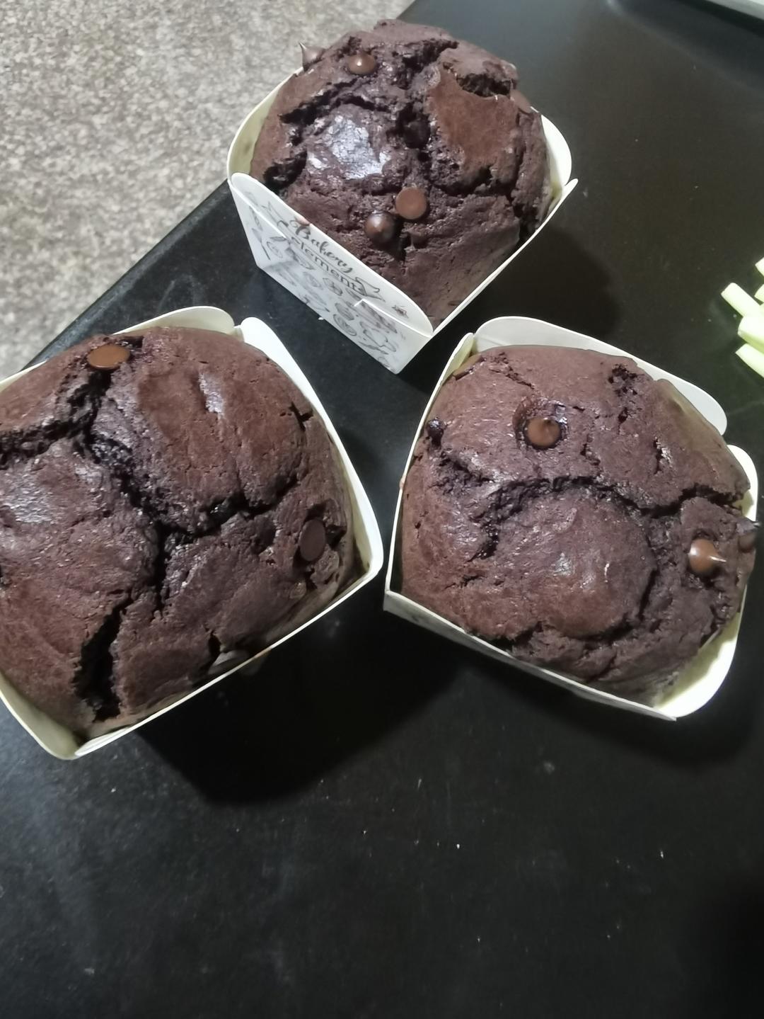 巨简单❗️超快速❗️巧克力玛芬蛋糕❗️好吃哭了