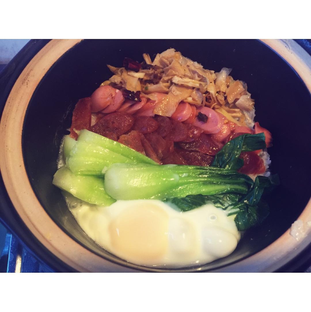 香肠煲仔饭