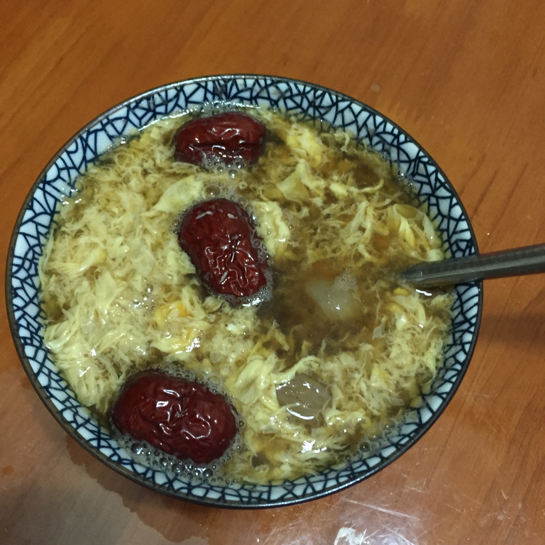 姜糖桂圆鸡蛋汤