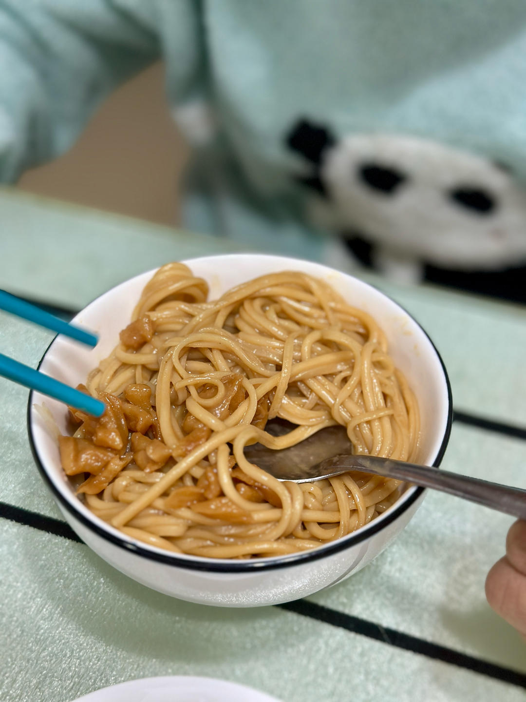 热干面酱汁调法/热干面