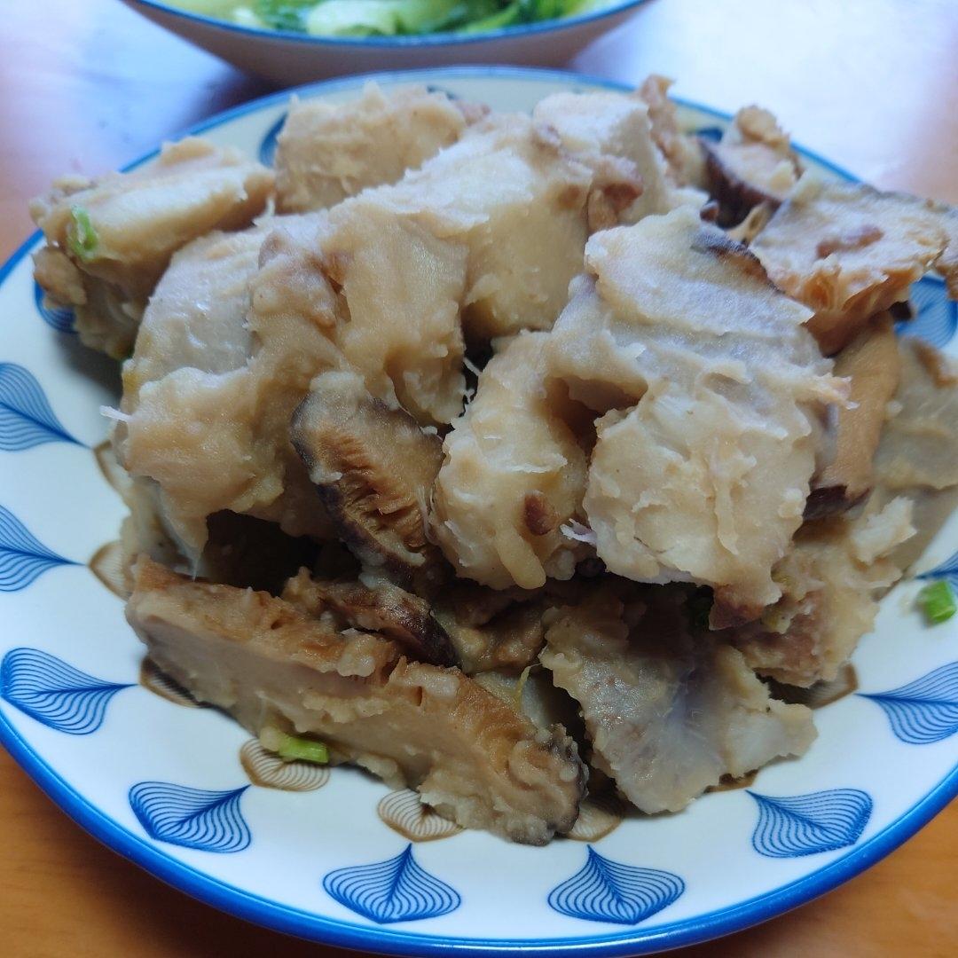 香菇肉末焖香芋(宝贝最喜欢吃的菜之一)