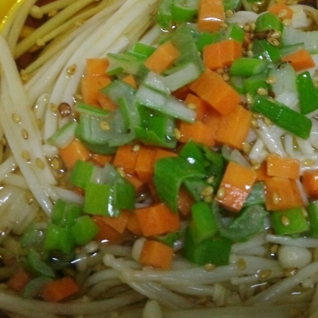 白灼金针菇