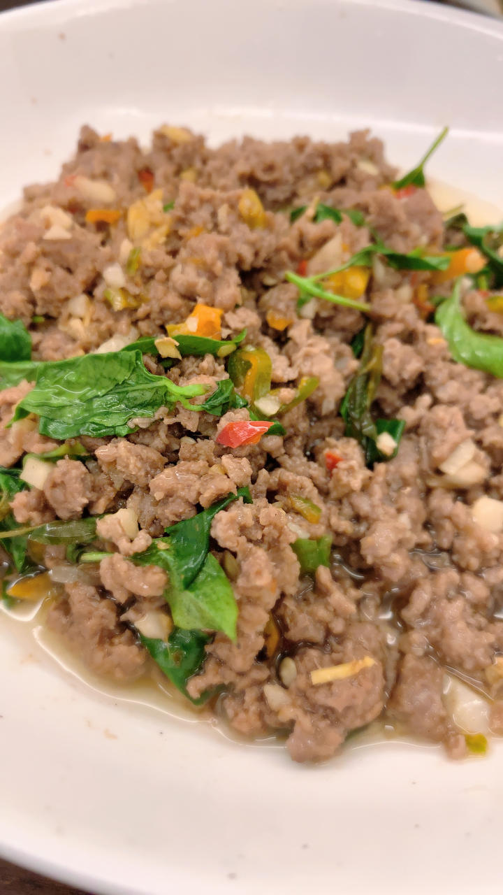 泰式罗勒（九层塔）炒肉沫