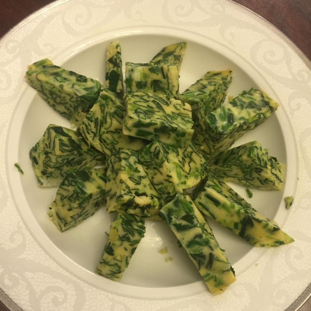 蘸汁菠菜鸡蛋糕——春季养生多吃菠菜