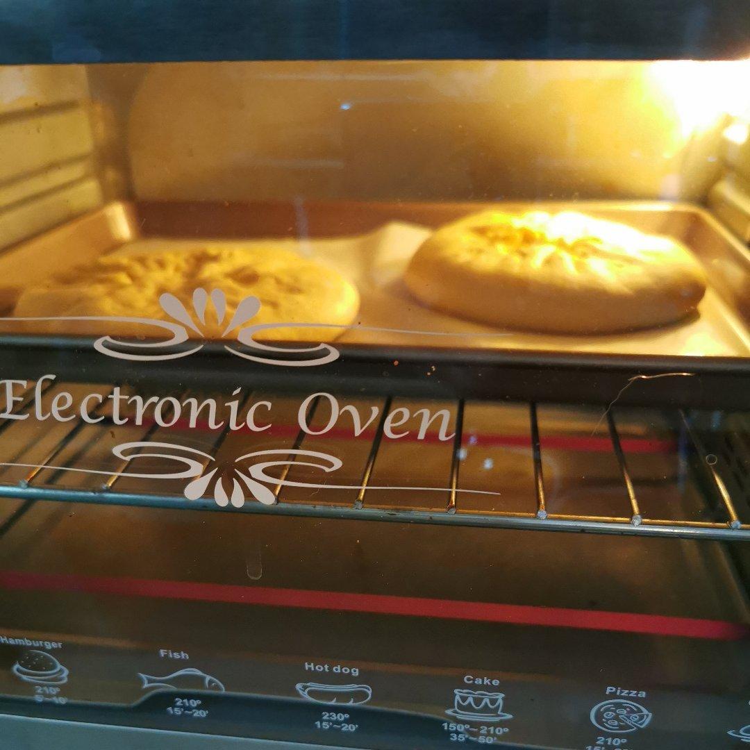 《Tinrry+》爆浆拉丝榴莲芝士饼