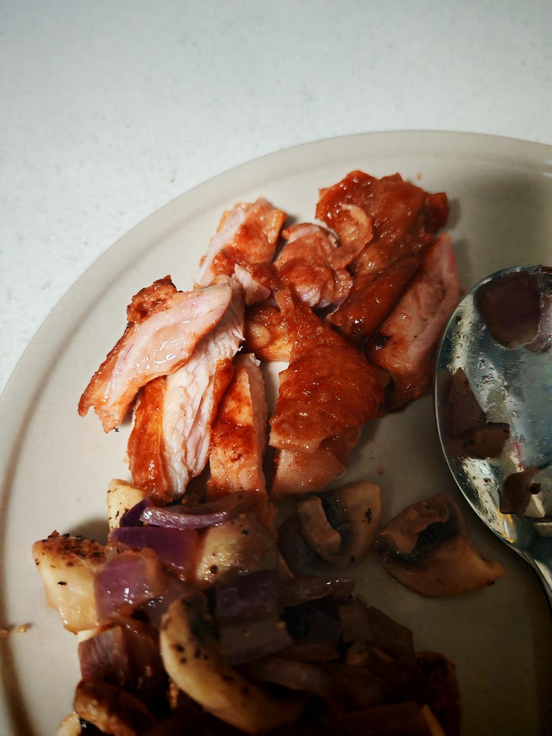 狂推荐的无油脆皮煎鸡腿排