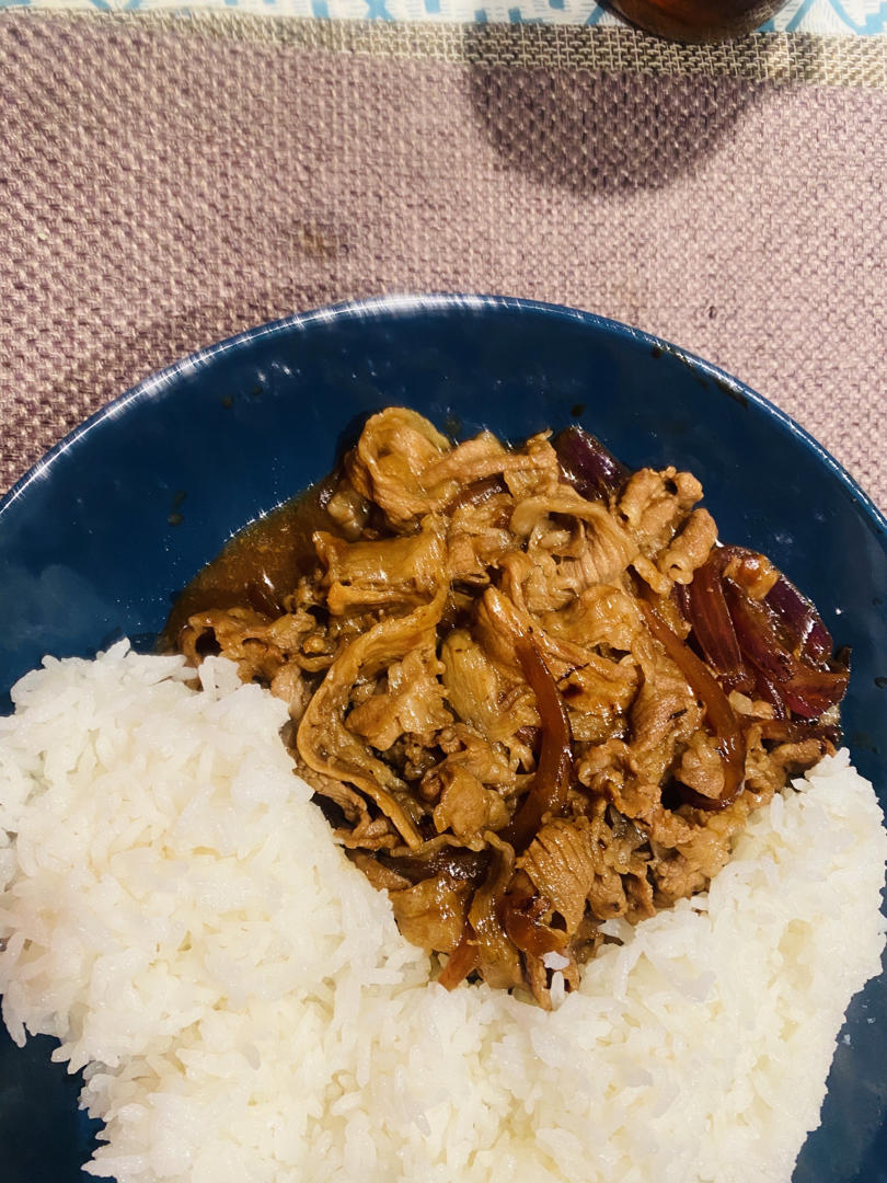 💕100%成功!!!🍱招牌肥牛饭专门店秘方·秒杀日本吉野家食其家！日式多汁牛肉饭 /嫩肥牛盖饭/牛肉饭/肥牛丼（超简单快速完美版）✨