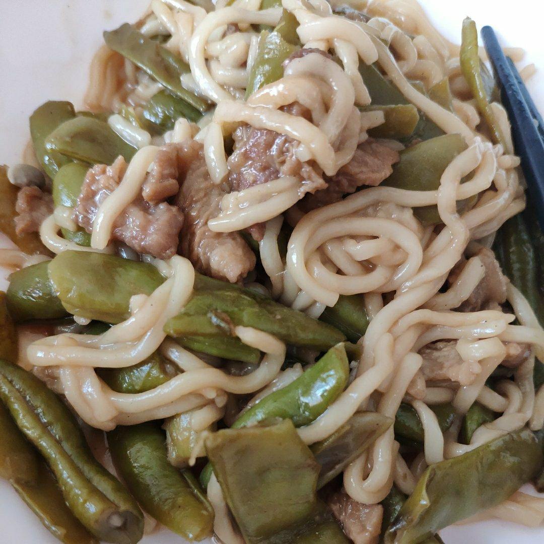 芸豆焖面（附万能的腌肉不老的办法）