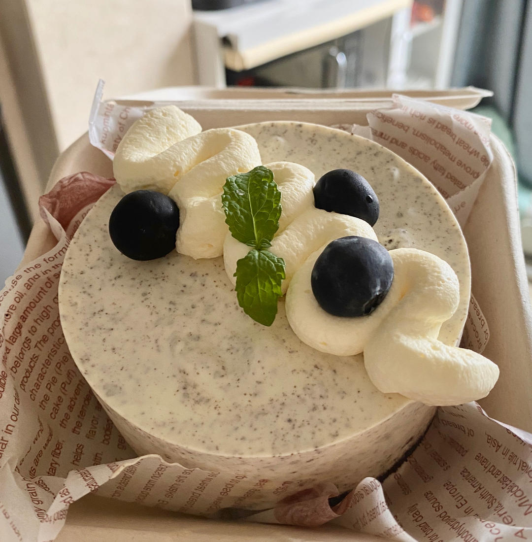 【奥利奥冻芝士蛋糕】拯救新手的免烤美味甜点