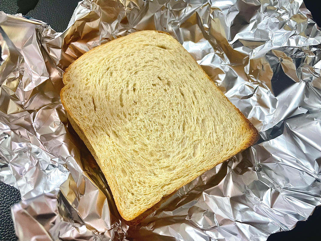 全麦燕麦酸奶吐司