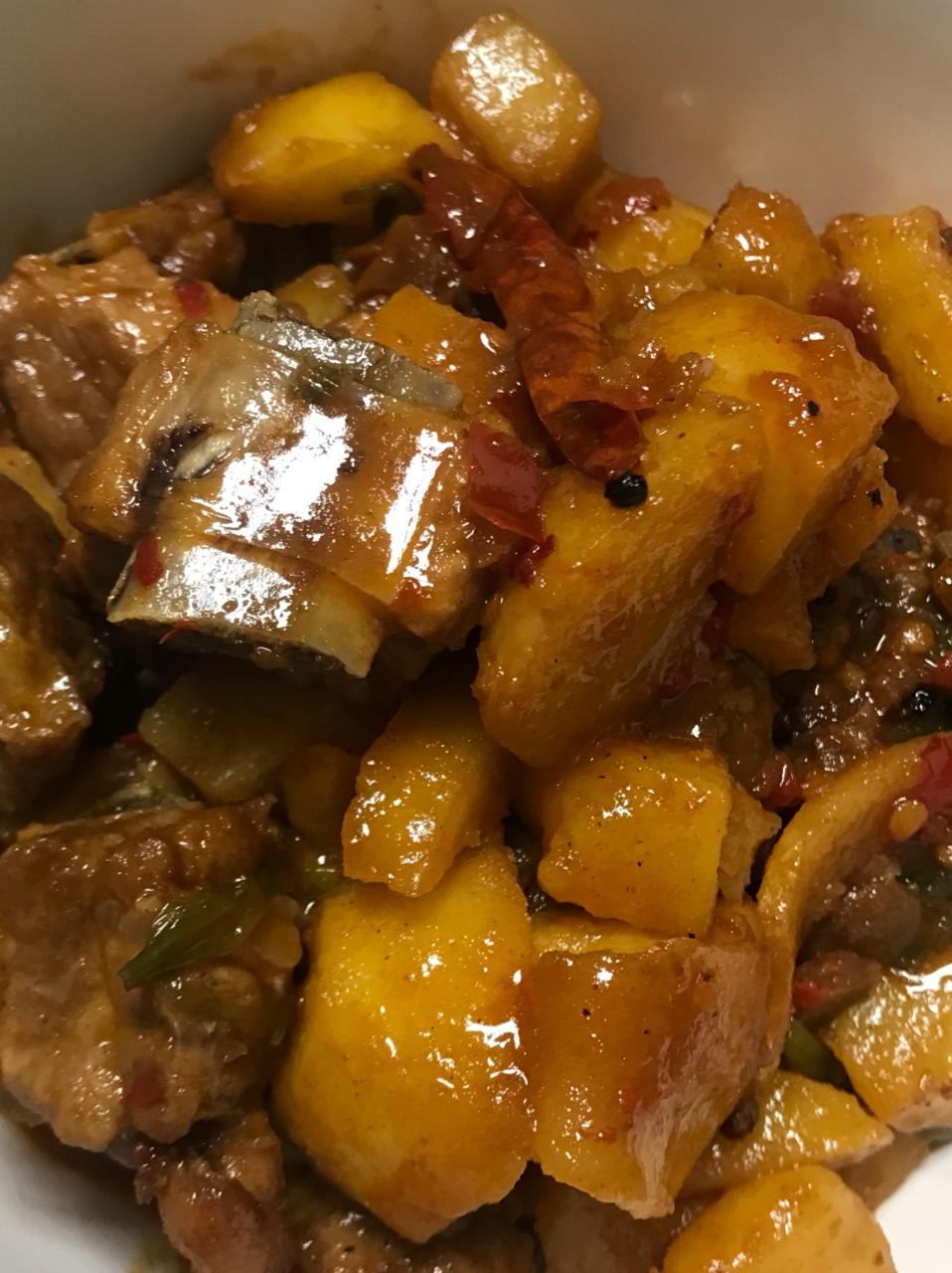 土豆烧排骨